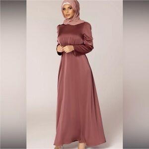 Veiled Duha Satin Twist Front Maxi Dress Dasky Mauve NWT Small